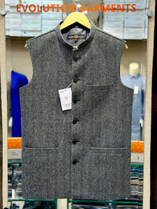 TEXTURE BLACK WAISTCOAT– Evolution-Garments